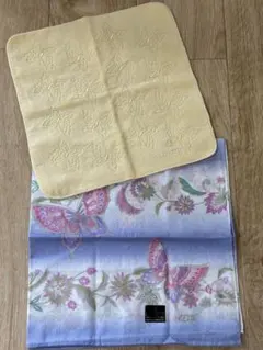 LANCETTI 花と蝶々ハンカチ　蝶々柄　タオルハンカチ　2枚セット