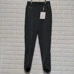新品 ヘドメイナー(M）スラックス パンツウール100%イタリア製のサムネイル