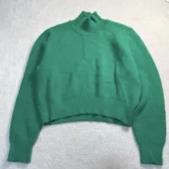 【ザラZARA】クロップド丈ハイネックニット　セーター　グリーン　緑　長袖