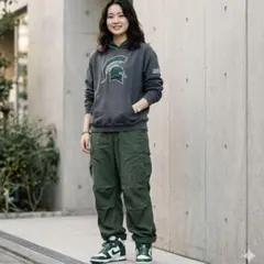 Item thumbnail for item ed790b4b-f3f6-4c5d-9b37-5988b16bc4e2