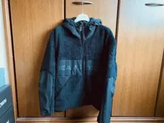 ビームス　フリースパーカー