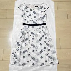 トッカ 総刺繍ワンピース　ブルー系