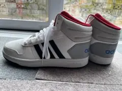 Item thumbnail for item 41c23b9d-8a0a-42c9-bed3-67545c051386