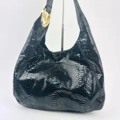 マイケルコース　ブラック　ヘビ柄　ハンドバッグ　ゴールド金具　ロゴ　軽量