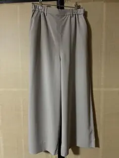 レプシィムのワイドパンツ