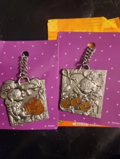 ミニーメタルチャーム　ハロウィンMickey&Minnie2個セット
