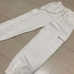 ホワイト ジョガーパンツ ポケット付き