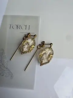 ゴールド　クリア　ピアス　イヤリング　アンティーク　４点目無料