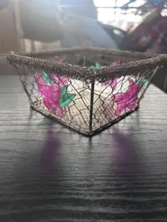 美品‼︎ワイヤー製小物入れ 花柄
