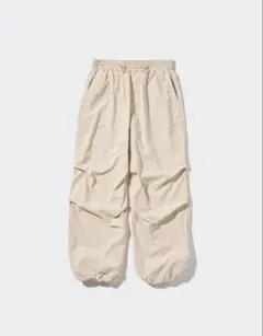 新品⭐︎ ユニクロ　UNIQLO パラシュートパンツ　レディース　ベージュ
