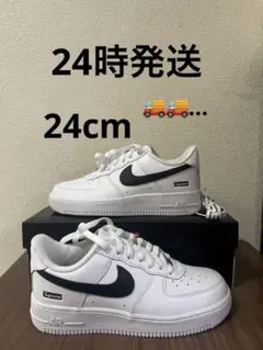 Nike Air Force 1 Supreme ホワイト/ブラック