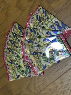 ポケモンカード　ストームエメラルダ