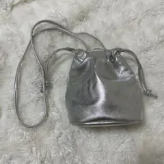 シルバー 巾着型 ショルダーバッグ