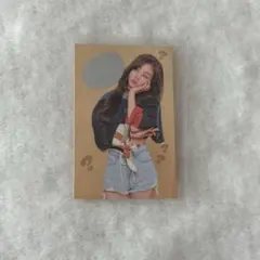 TWICE ジヒョ what is love? トレカ