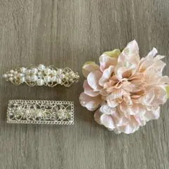 【週末限定値下げ】美品 結婚式などに最適 コサージュ1点とバレッタ2点セット