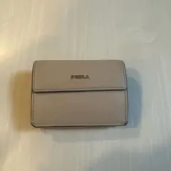 FURLA 三つ折り財布
