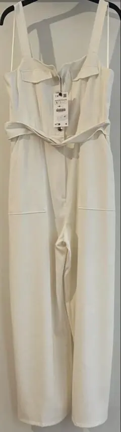 ZARA￼オールインワン