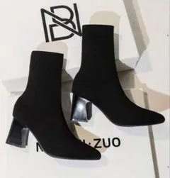 ブラック　黒　ニットブーツ　チャンキーヒール　ポインテッド　ソックスシューズ