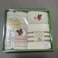 新品未使用　フェイスタオル2枚　ウォッシュタオル1枚タオルセット　ギフト