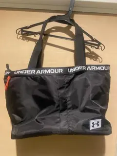 アンダーアーマー　トートバッグ