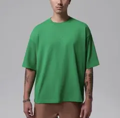 ☆新品　JORDAN オーバーサイズドエッセンシャル　L 緑☆
