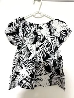 BeBe べべ　半袖Tシャツ　100cmのサムネイル