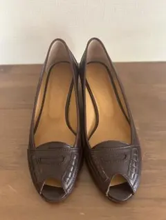 HIROFU オープントウ　パンプス22.5センチのサムネイル