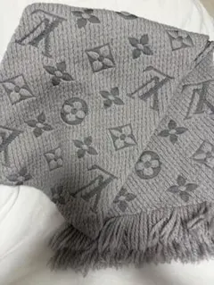 Louis Vuitton グレー マフラー ウールカシミヤ混合