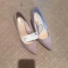 ベージュ スエード ポインテッドトゥ ハイヒール