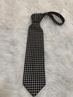 Item thumbnail for item 07272422-273e-4b30-8003-141f945c4e4a