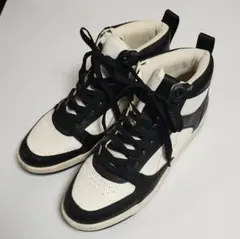 H&М ハイカットスニーカー ブラック/ホワイト 43のサムネイル