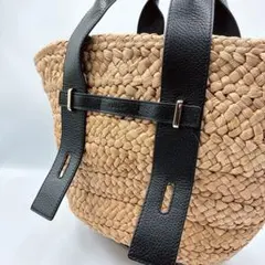 美品⭐️FURLA フルラ　ジョベ　GIOVE M TOTE カゴバッグ　現行のサムネイル