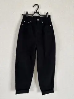 【新品タグ付き】H＆M パンツ 34 黒 ストレッチ