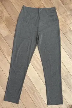 Item thumbnail for item 9d7c4337-e7e8-4eb3-8fd7-46a3ee185e7c