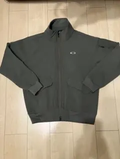 ゴルフ　セットアップ　OAKLEY ジャケット カーキ JPN Mサイズ ゴルフ セットアップ OAKLEY ジャケット カーキ JPN Mサイズ - メルカリ