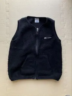 Champion チャンピオン　ブラック フリースベスト 130