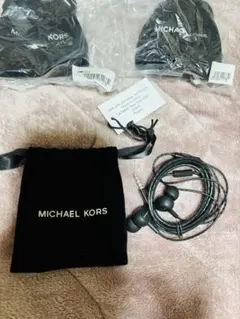 MICHAEL KORS 有線イヤホン ブラック