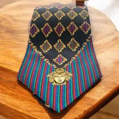 Item thumbnail for item ba379fb8-e840-4305-aeaf-de0ef5121afb