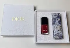 DIOR クリスタル会員 バースデーギフト 口紅 ネイル