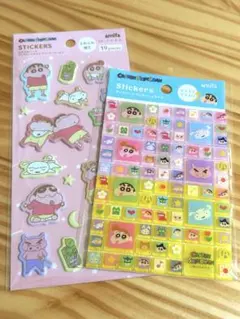 《正規品》クレヨンしんちゃん タイル ふわふわ シール☆２点セット