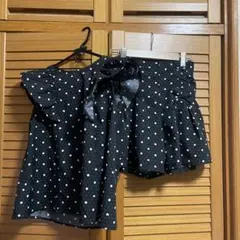 GU 水玉フリル袖トップス＆ショートパンツセット
