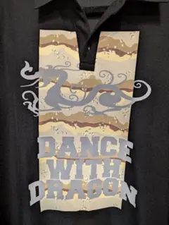 Dance With Dragon ブラックポロシャツ