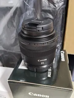Canon RF 35mm F1.8 MACRO IS STM