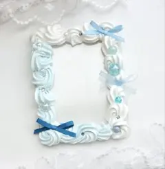 ホイップデコ　B8硬質トレカケース　白　水色