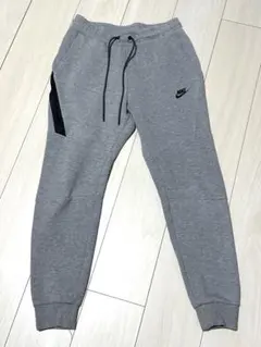 人気　廃盤モデル　Nike テックフリース　グレー　S サイズ