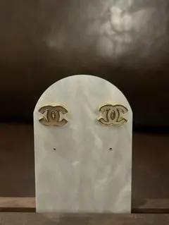 ピアス　CCロゴ