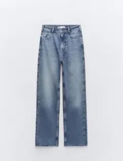 ザラ　スタッズ付きデニムパンツ