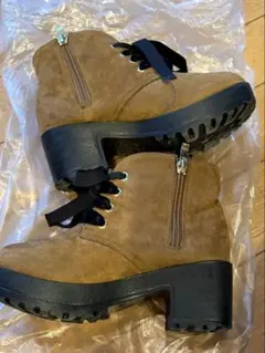 リボン付きスエードブーツ ヒール 20cm