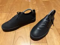 極美品 Ne-net ビーンズスニーカー 黒 レザー調 04 24.5cmのサムネイル