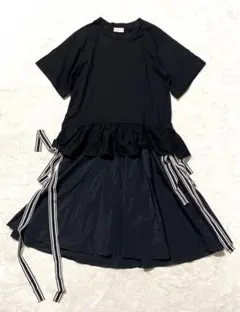 新品未使用　国内正規品Moncler ABITO 半袖ワンピAライン カーキ　M 新品未使用 国内正規品Moncler ABITO 半袖ワンピAライン カーキ M